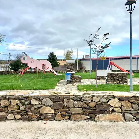 Holiday home Casas La Fuente De Saelices - Rural