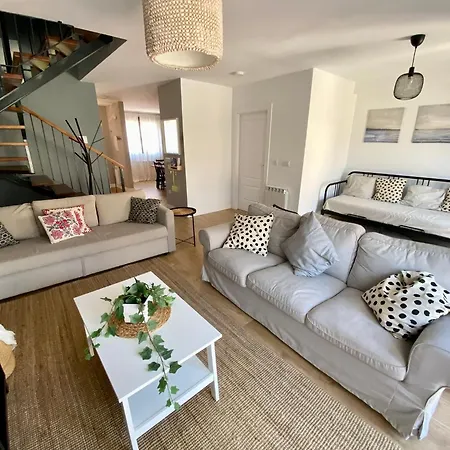 Casas La Fuente De Saelices - Rural Holiday home *